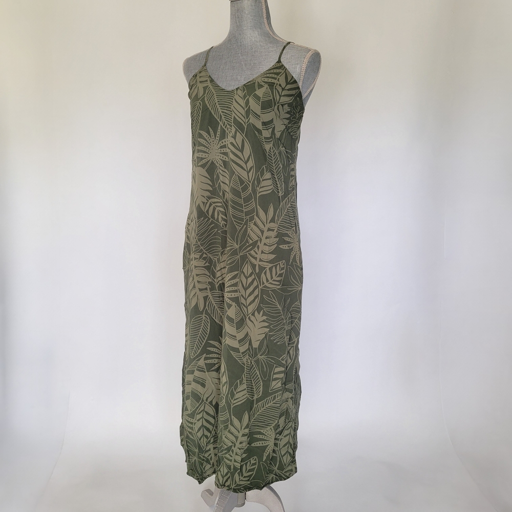 Old Navy Green Leaf Print Maxi Dress